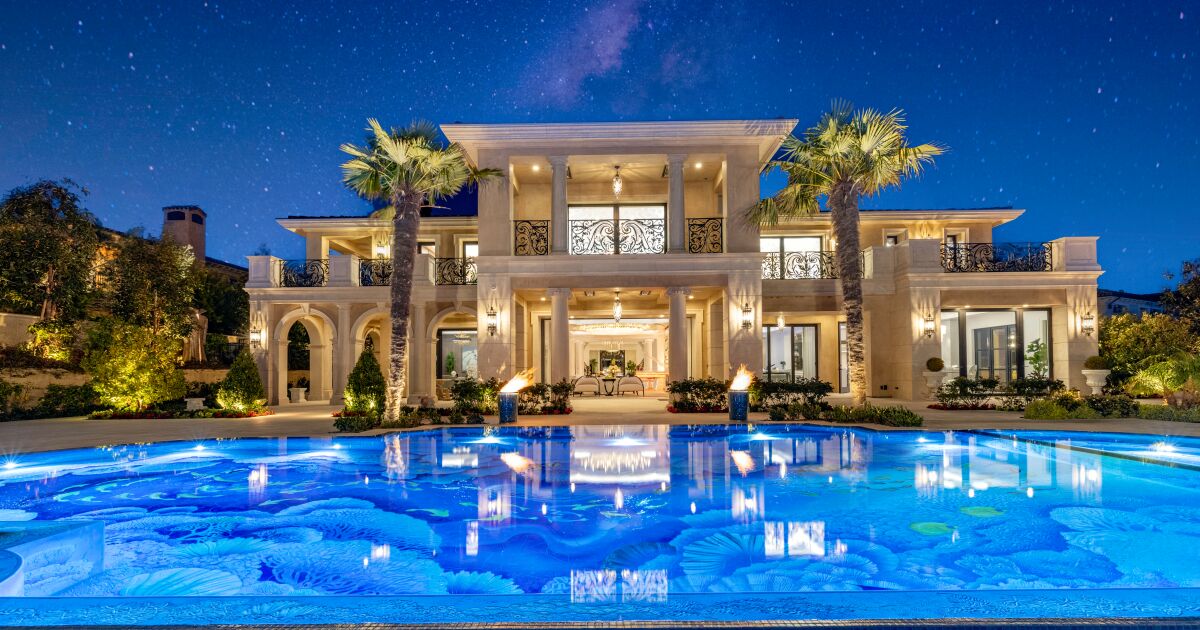 Real Estate newsletter: A gold palace chases a record price - Los Angeles  Times