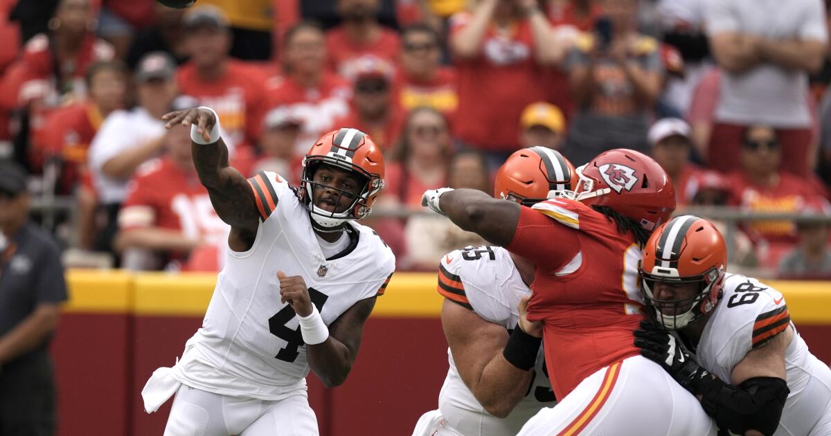 Deshaun Watson leads the Browns to a pair of TDs in a 33-32 preseason loss  to the Chiefs - The San Diego Union-Tribune