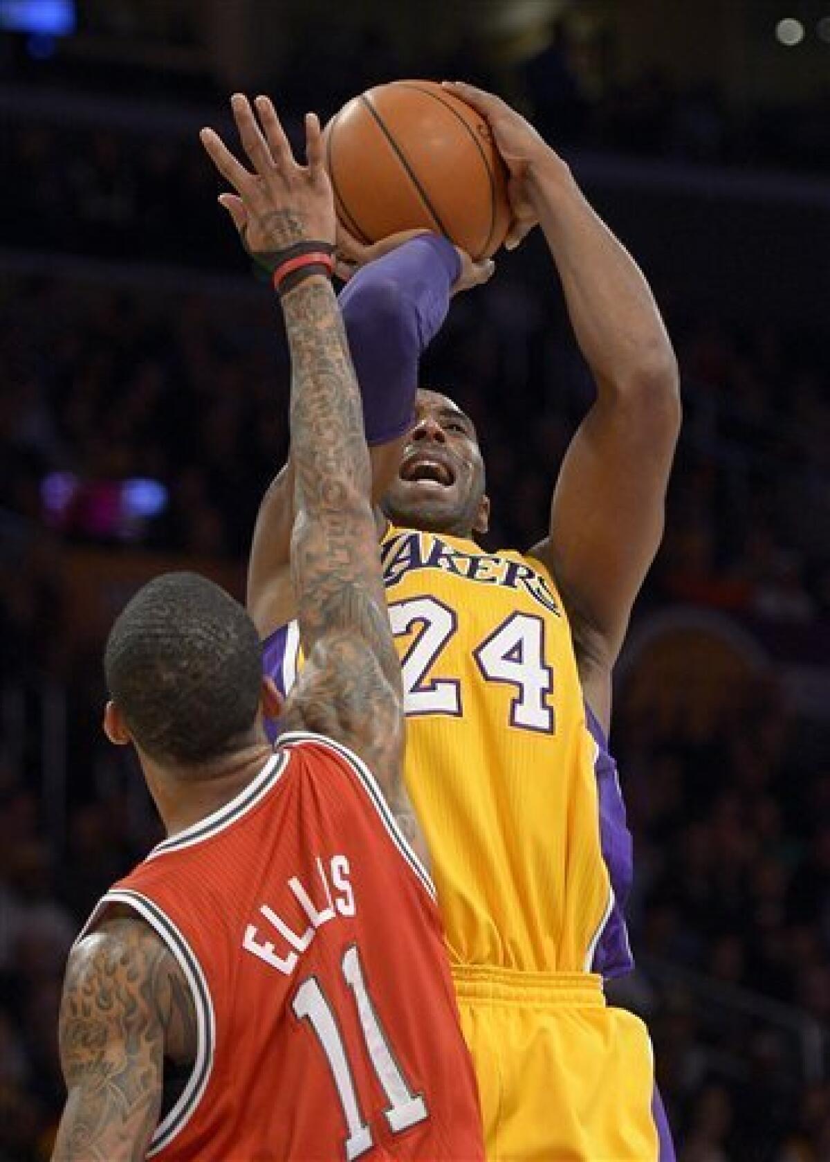 Kobe Bryant passes LeBron James as leading All-Star vote-getter