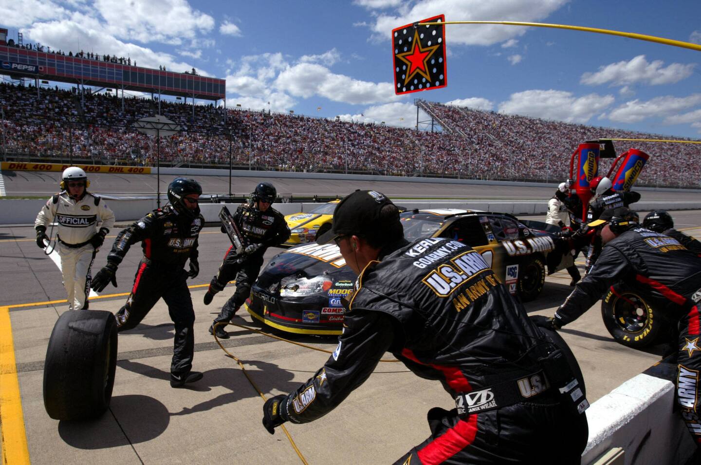 U.S. Army pulls out of NASCAR sponsorships