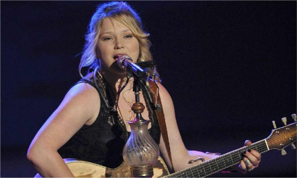 Singer Crystal Bowersox, who was a finalist on Fox's "American Idol," has been tapped to play country star Patsy Cline on Broadway.