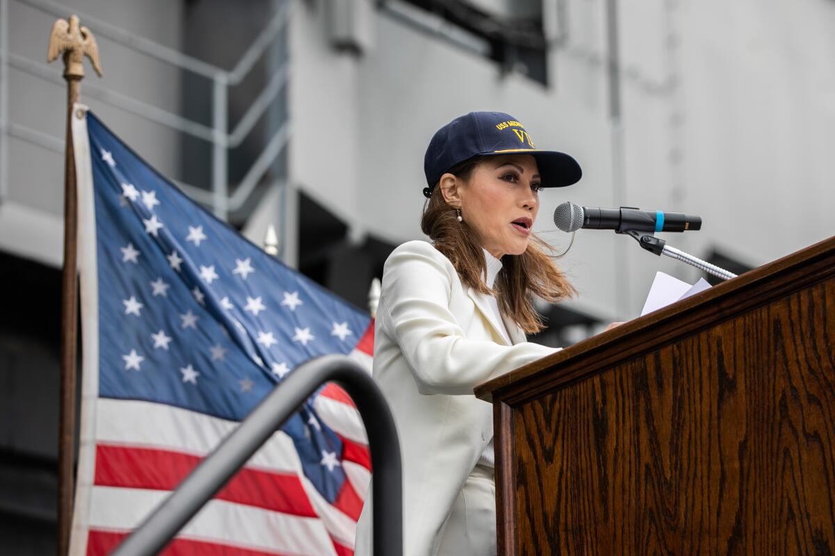San Diego vets gathered on USS Midway to commemorate Vietnam War ...