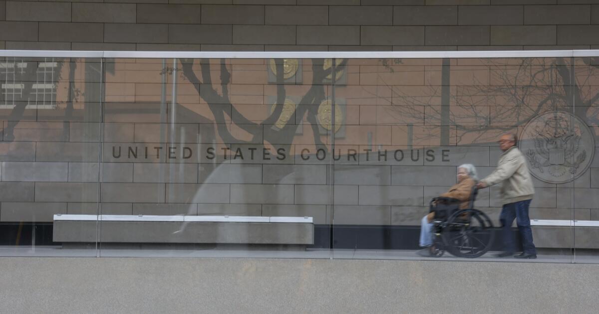 L.A. woman faked immigration 'kidnapping' in scheme for donations, feds charge