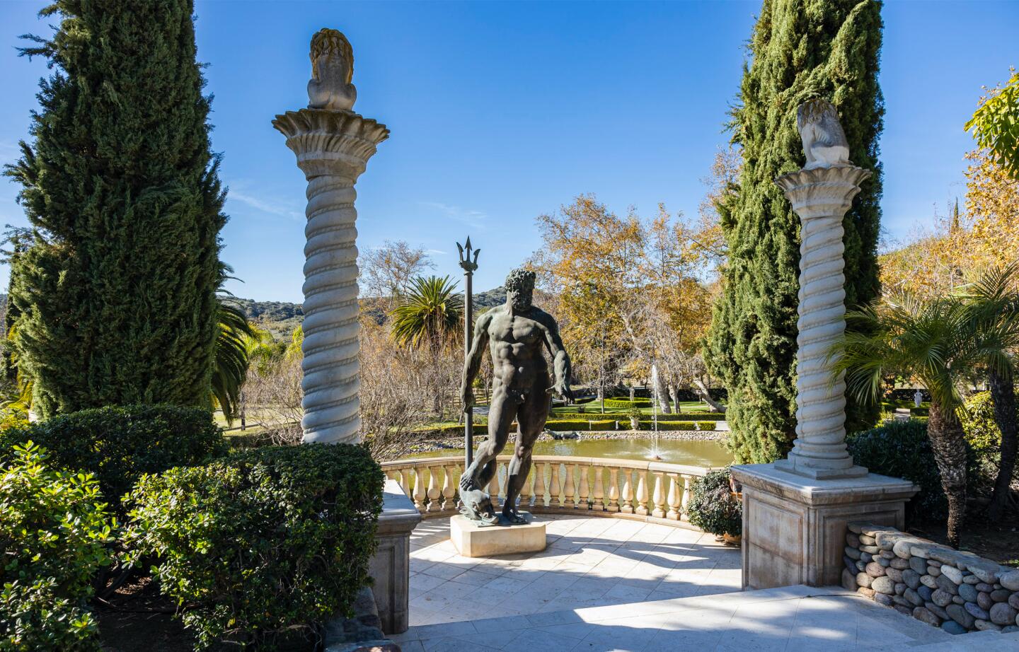 The Neptune statue.