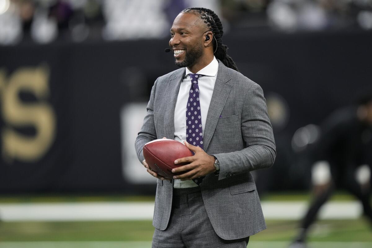 11-time Pro Bowl receiver Larry Fitzgerald now helping young