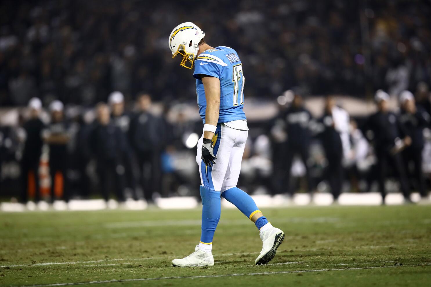 Nick Canepa's report card: Quarterback, coaching, secondary all get Fs for  Chargers' effort in loss to Titans - The San Diego Union-Tribune