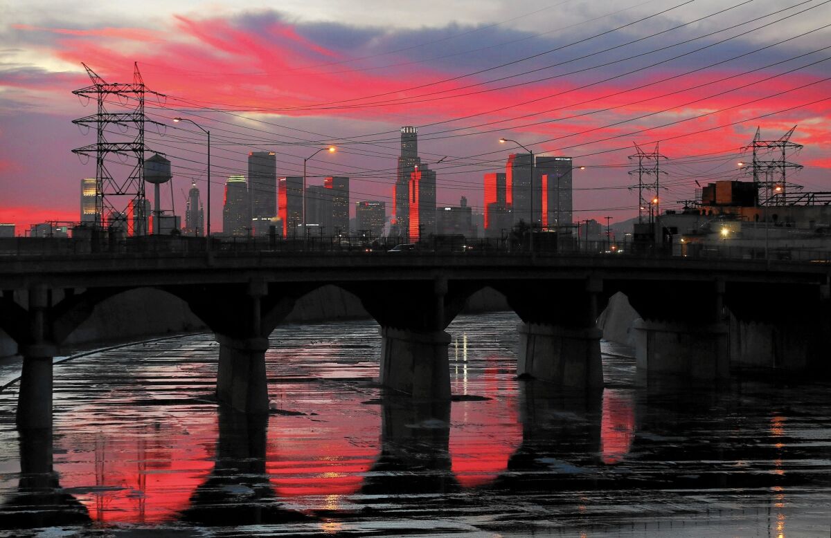 Members of Congress from the Los Angeles area are asking for federal funding to help with a plan to revive the Los Angeles River.