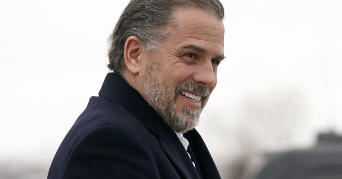 Hunter Biden agrees to plead guilty to failing to pay federal income tax Hunter Biden agrees to plead guilty to failing to pay federal income tax