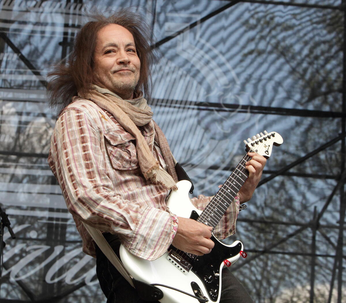 Jake Lee Rocker Jake E. Lee details injuries after Las Vegas shooting - Los ...