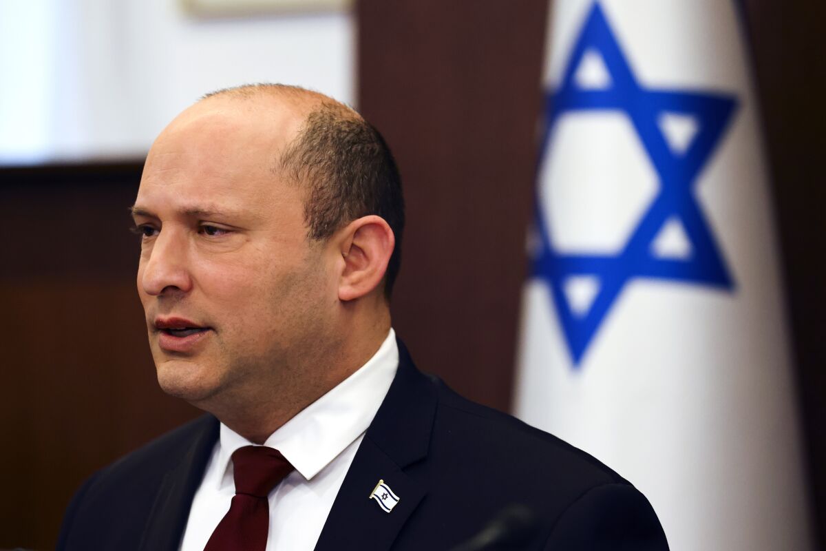 Israeli Prime Minister Naftali Bennett chairs a cabinet meeting at the Prime Minister's office in Jerusalem, Sunday, March 6, 2022. (Ronen Zvulun/Pool via AP)