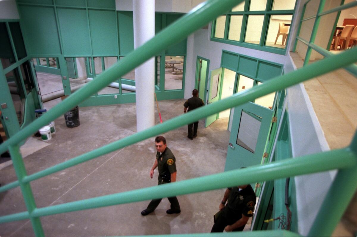 The Theo Lacy Jail, shown in an Oct. 22, 1999, photo, where an altercation this week left one inmate dead.