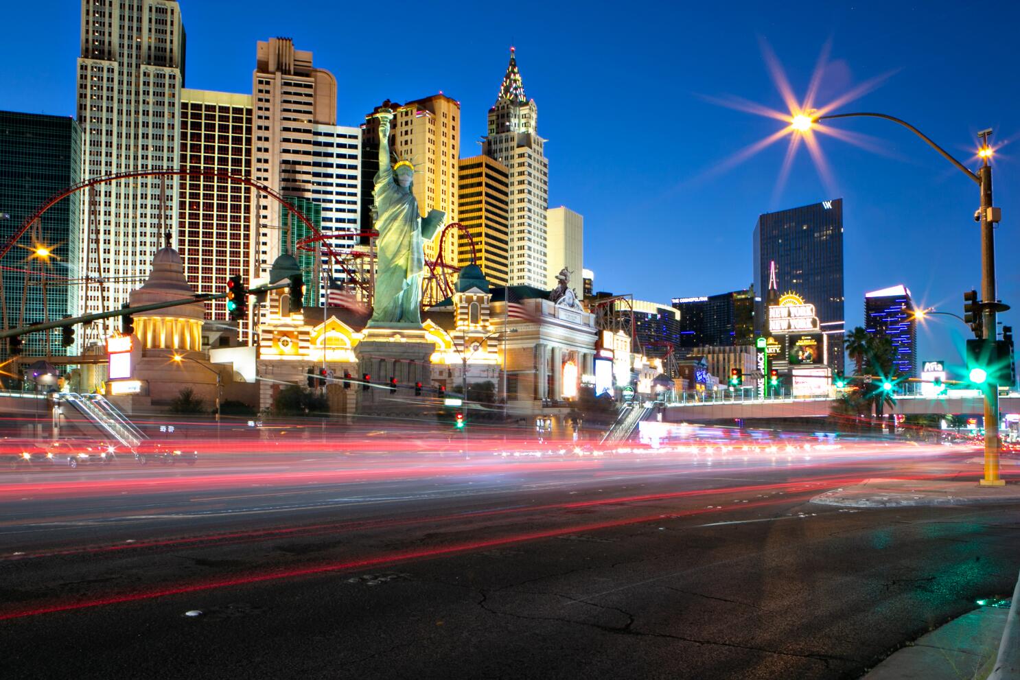 Las Vegas Strip to end pandemic restrictions for fully vaccinated