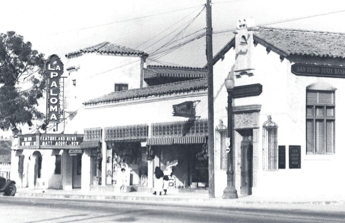 The La Paloma Theatre, shown in its early days, opened with a star-studded gala that included silent film star Mary Pickford.