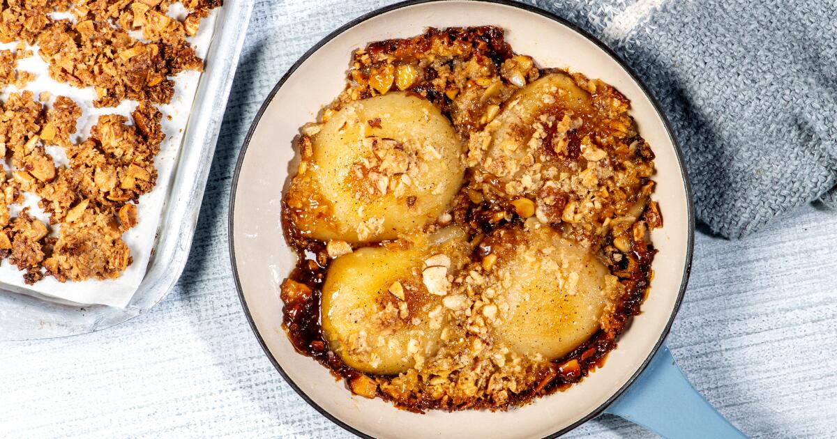 Need a super fast dessert? Try this caramel pear crisp.
