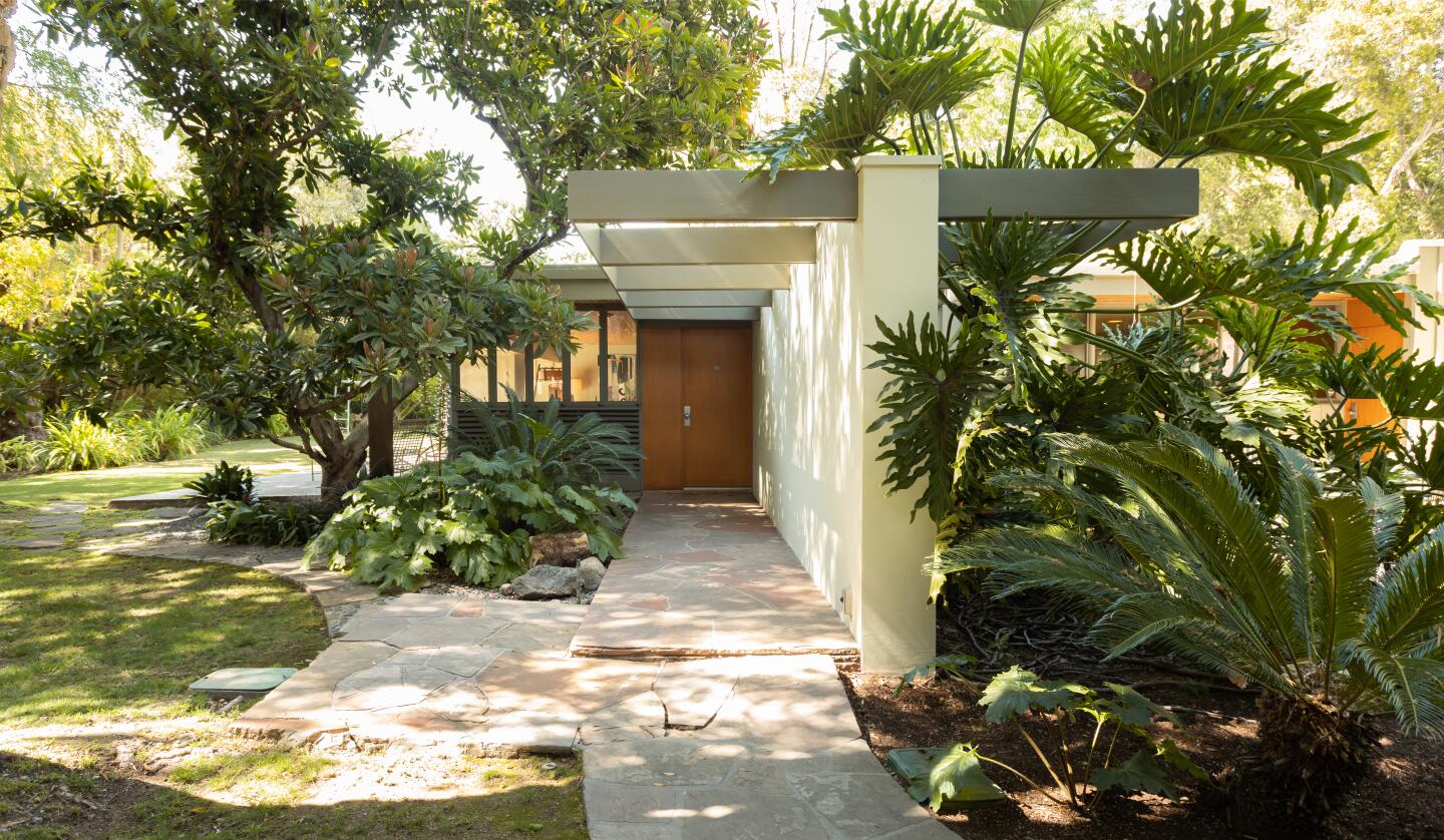 Richard Neutra-designed home
