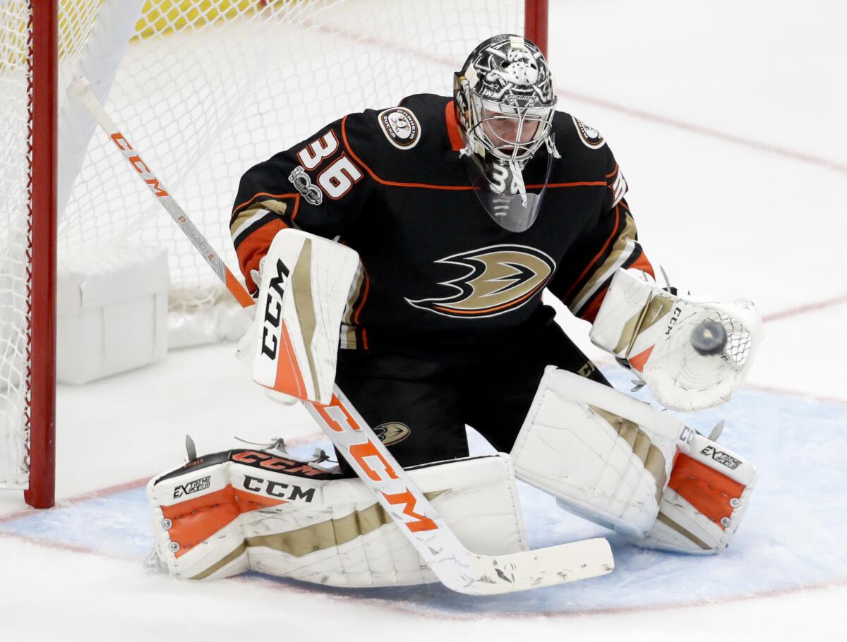 John Gibson is looking to regain his form after giving up four goals in the Ducks' 7-3 loss at Chicago on Monday.