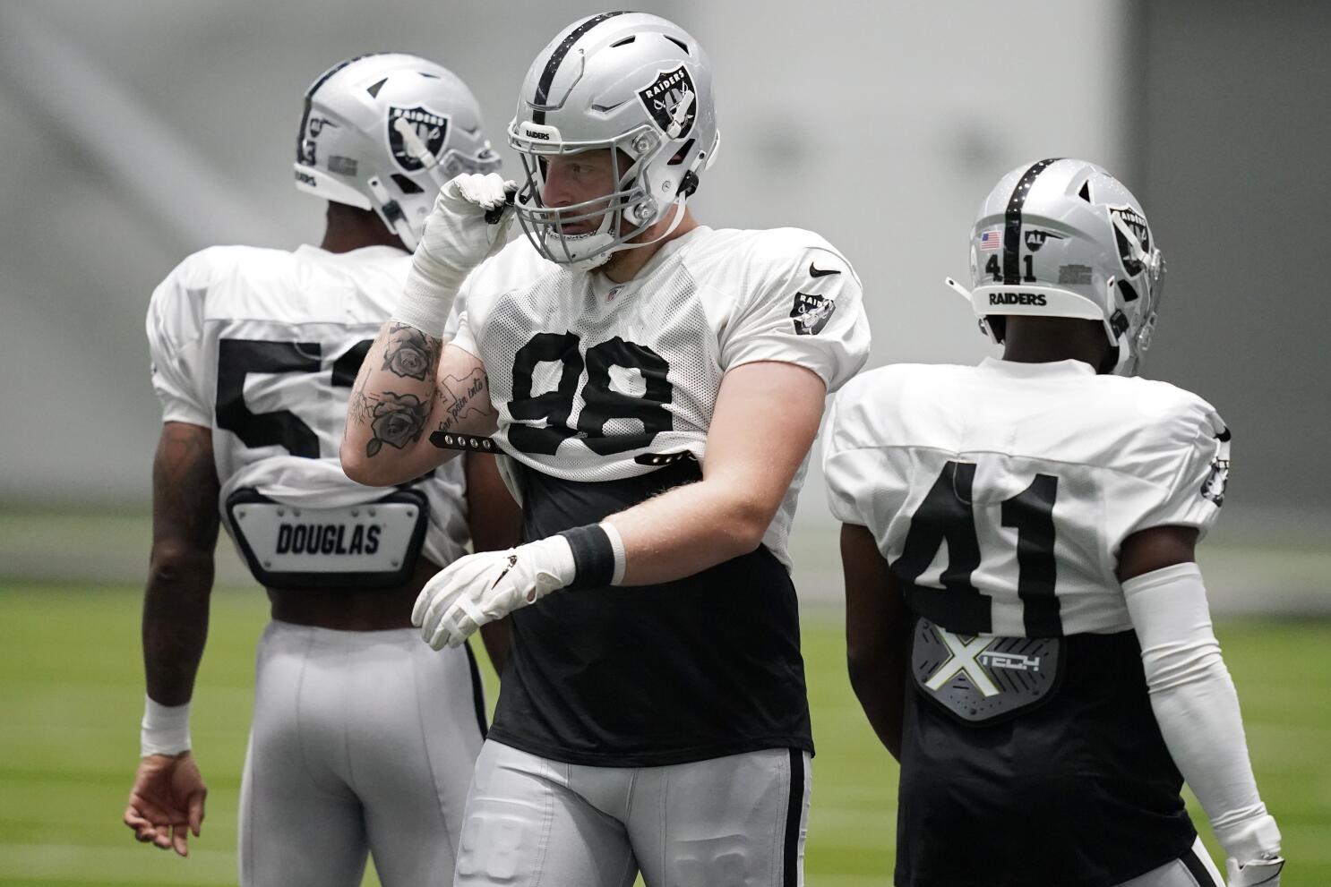 Raiders' Maxx Crosby back to work after stint on COVID list - The San Diego  Union-Tribune