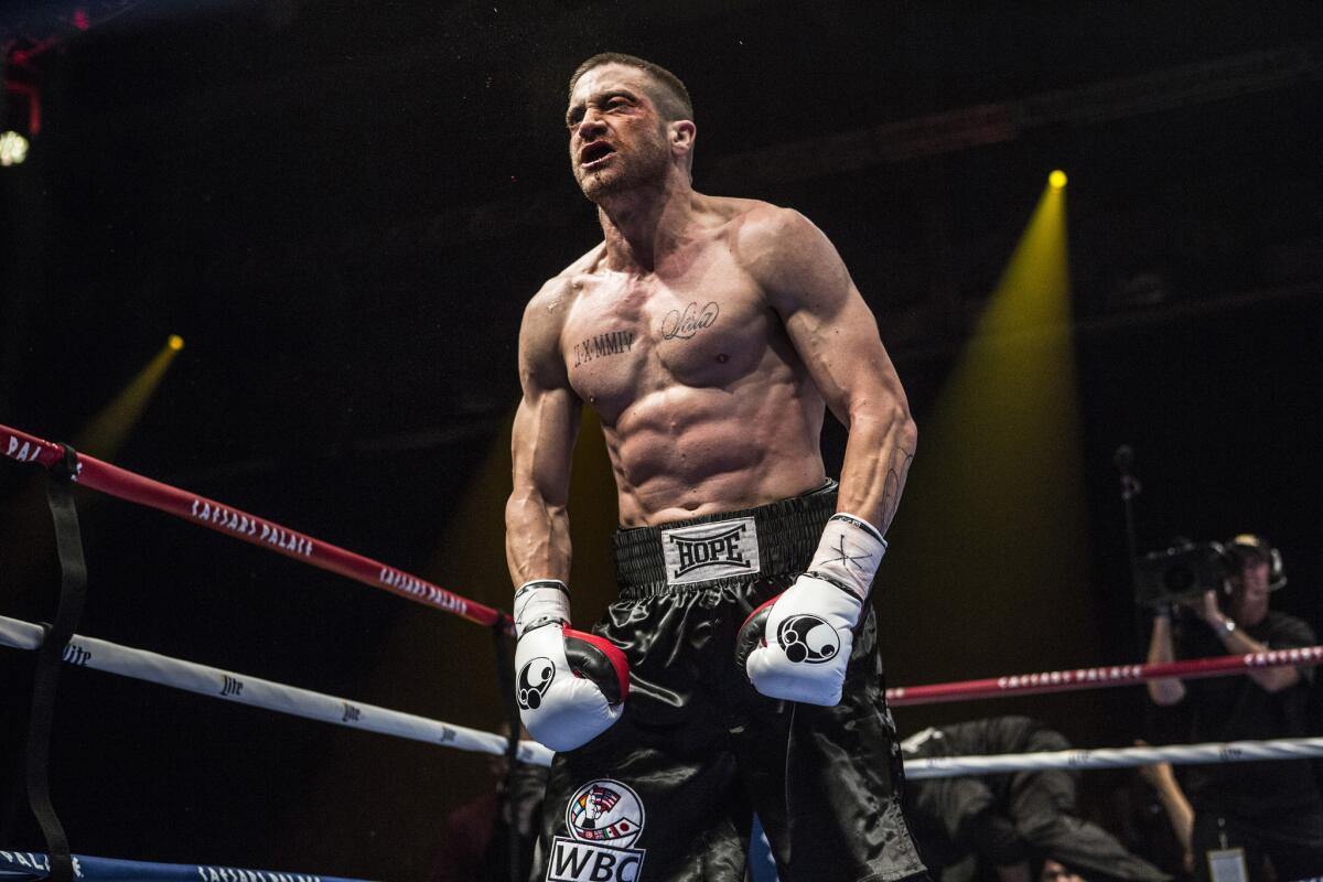 En esta imagen difundida por The Weinstein Company, Jake Gyllenhaal aparece como Billy Hope en una escena de la película "Southpaw".