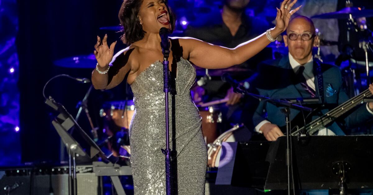 Clive Davis pre-Grammy gala: Frankie Valli, Lil Wayne rouse crowd - Los ...