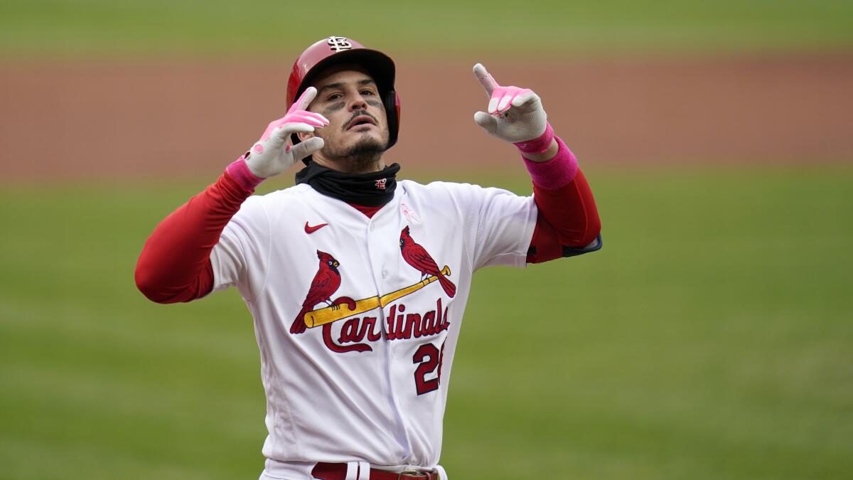 Nolan Arenado sparks Cardinals rally for win over Rockies