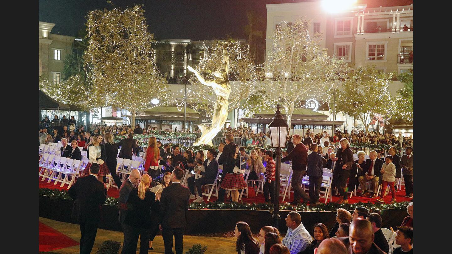 Photo Gallery: Americana at Brand Christmas tree lighting