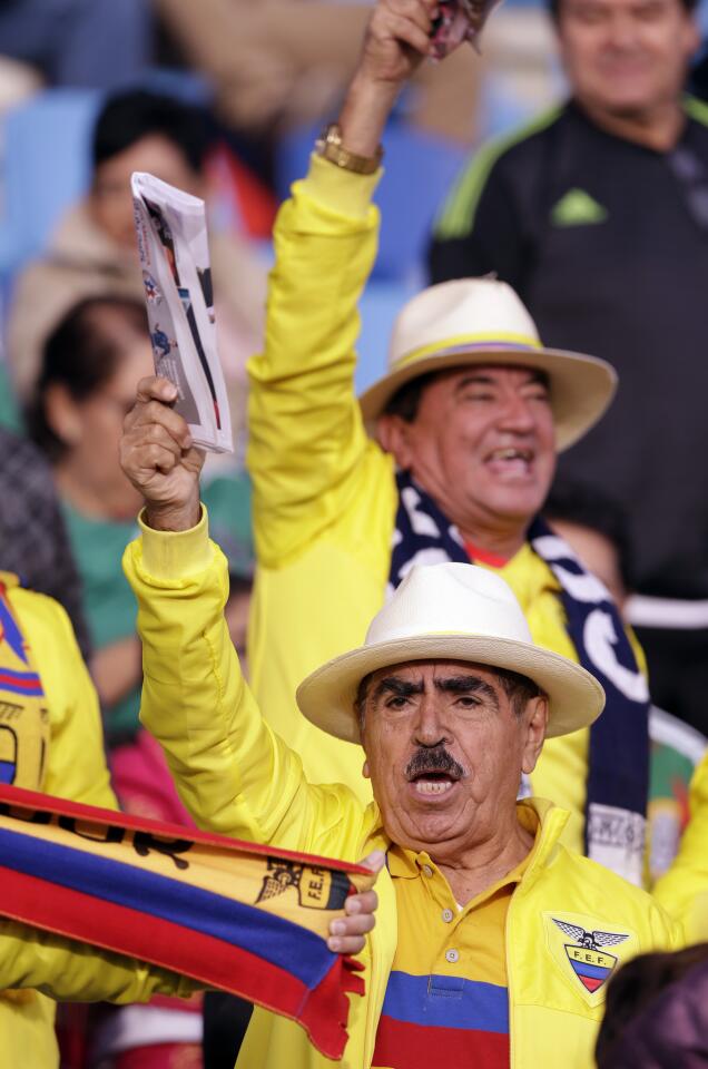 APphoto_Chile Soccer Copa America Mexico Ecuador