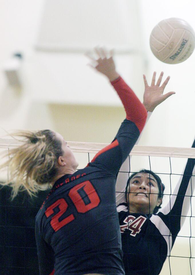 Photo Gallery: FSHA vs. Palos Verdes girls volley first round Division I-AA volleyball