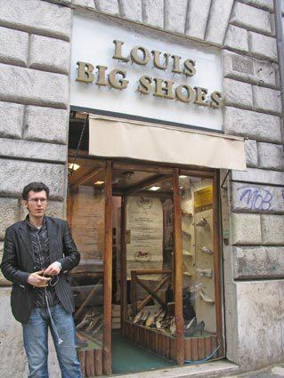 Rome: Louis Big Shoes