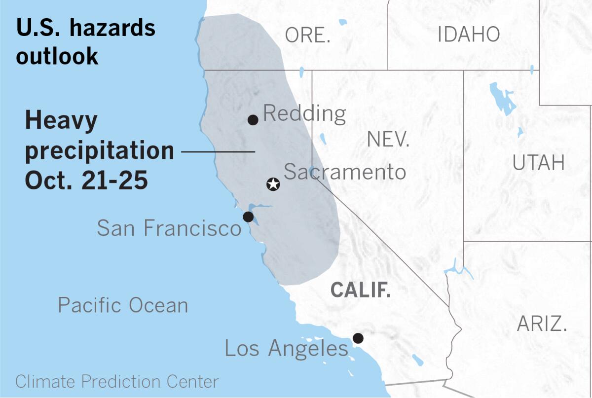 Map indicating the possibility of heavy precipitation from Oregon to Central California.