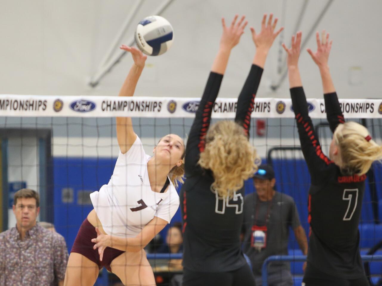 Photo Gallery: Laguna Beach vs. Sun Valley Village Christian in girls’ volleyball