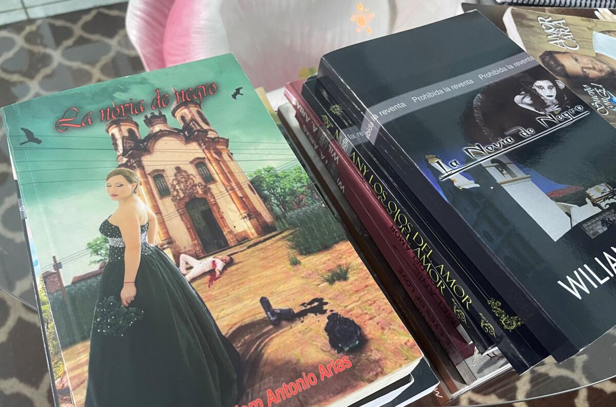 "La novia de negro" es la primera novela del escritor salvadoreño Wilian Arias.