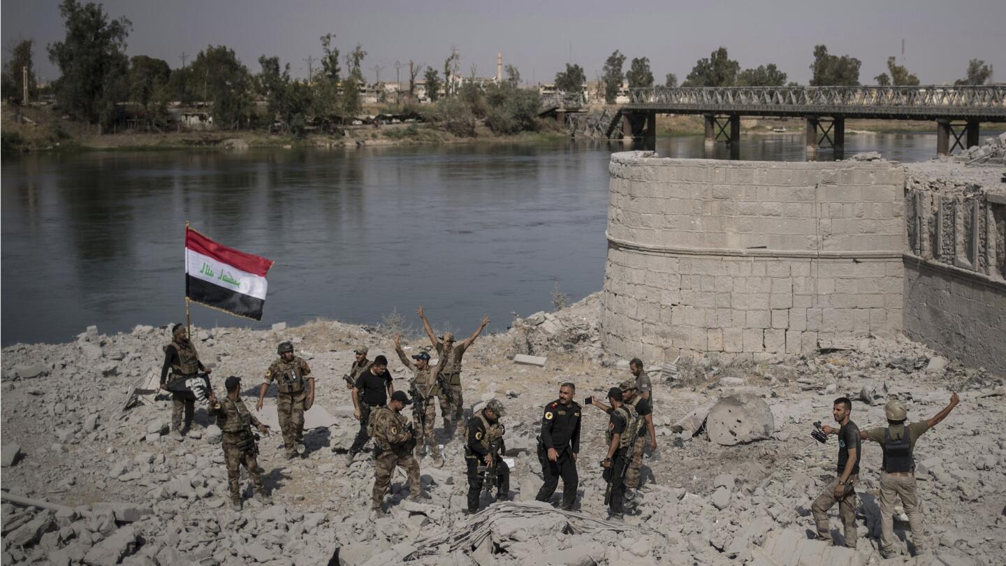 Iraqi forces celebrate