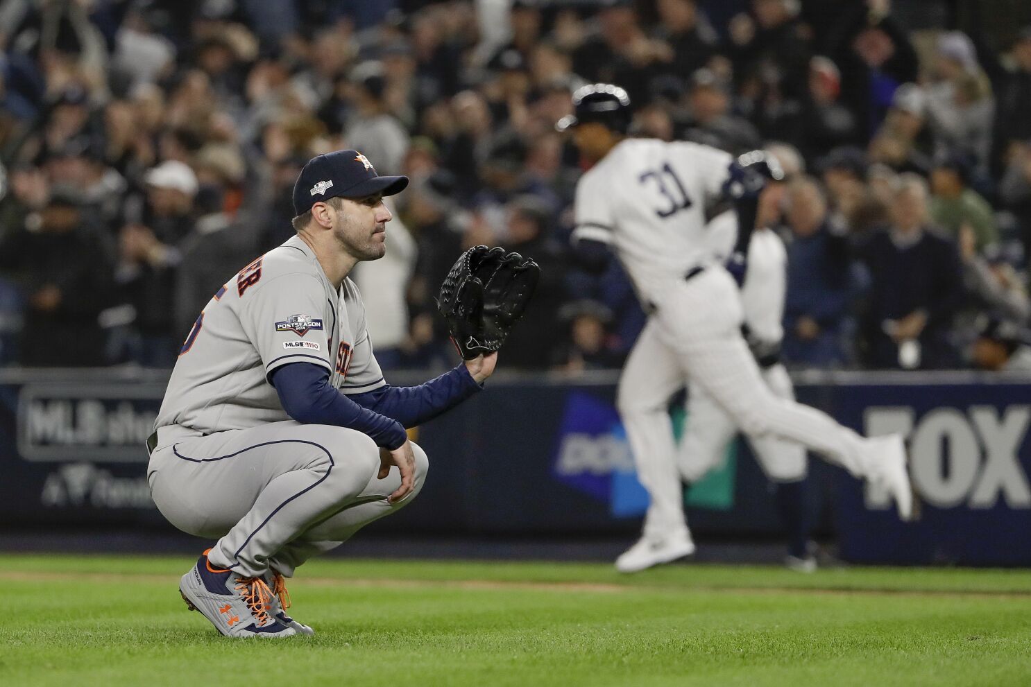 LeMahieu, Hicks lift Yanks over Astros, close to 3-2 in ALCS