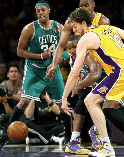 Pau Gasol, Glen Davis