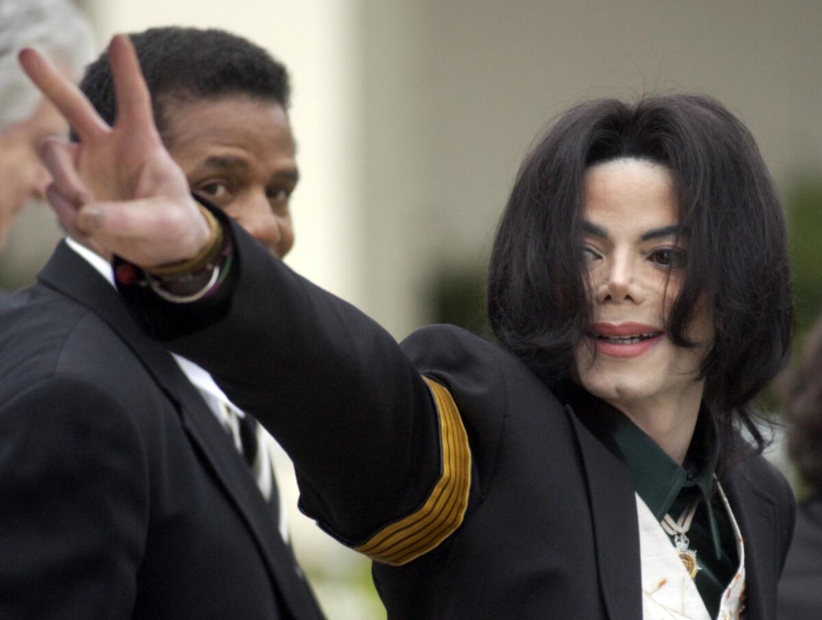 Se supone que los problemas que tuvo Michael Jackson no quedarán de lado en este 'biopic'.