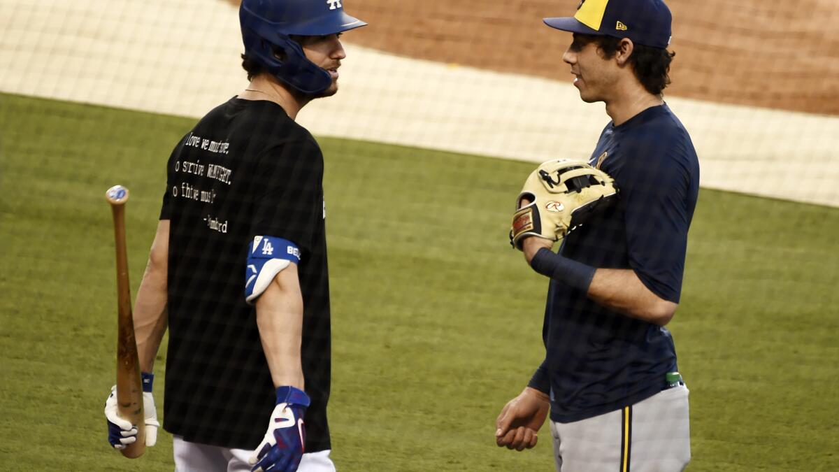 Milwaukee Brewers Alternate Uniform - National League (NL) - Chris