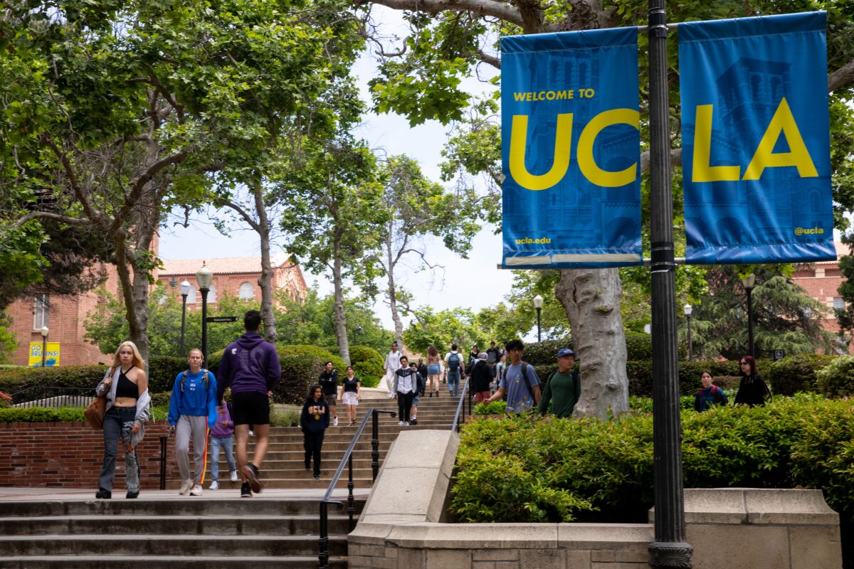 Opinion: Want more diversity at elite colleges? Copy UC's approach ...