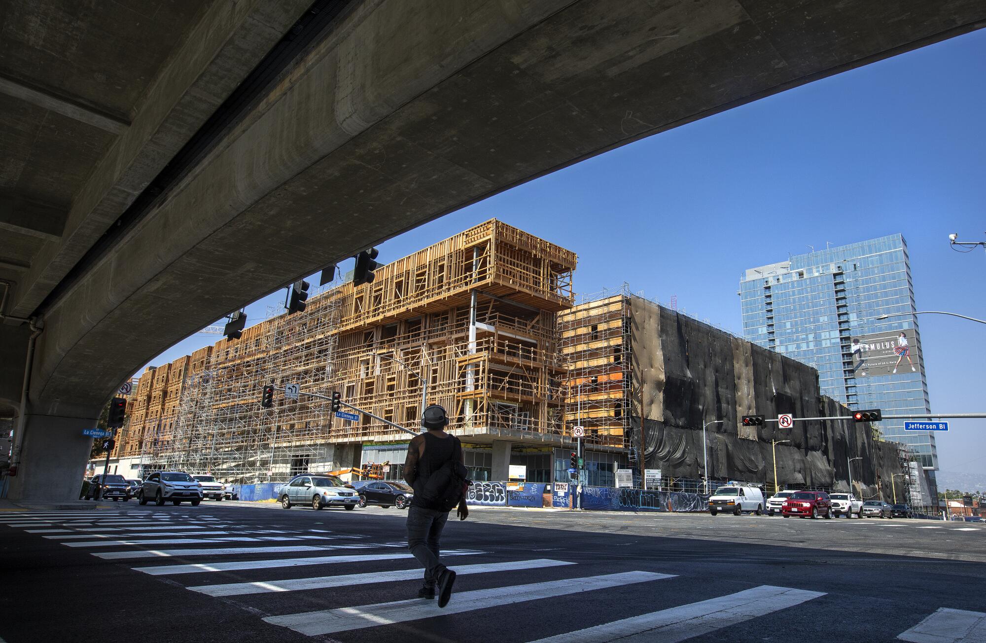 The Cumulus District project under construction at the intersection of Jefferson and La Cienega