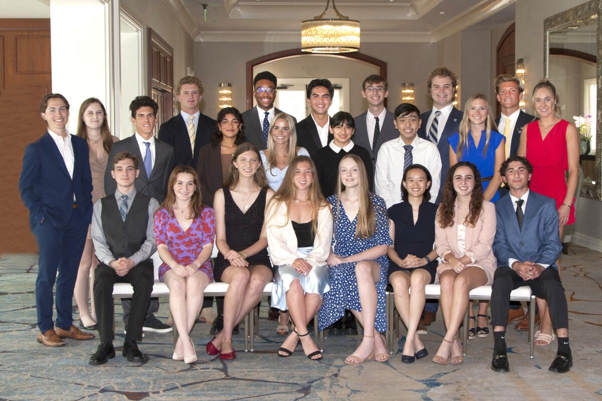 The 2022 Balboa Bay 1221 Scholarship award winners.