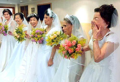 Six Taiwanese women, former "comfort women," or sex slaves from World War II's Japanese occupation, were allowed to live out lifelong dreams Tuesday: to be brides. Local women's support groups treated the women to a mock wedding, including the dresses, flowers and ceremonies.
