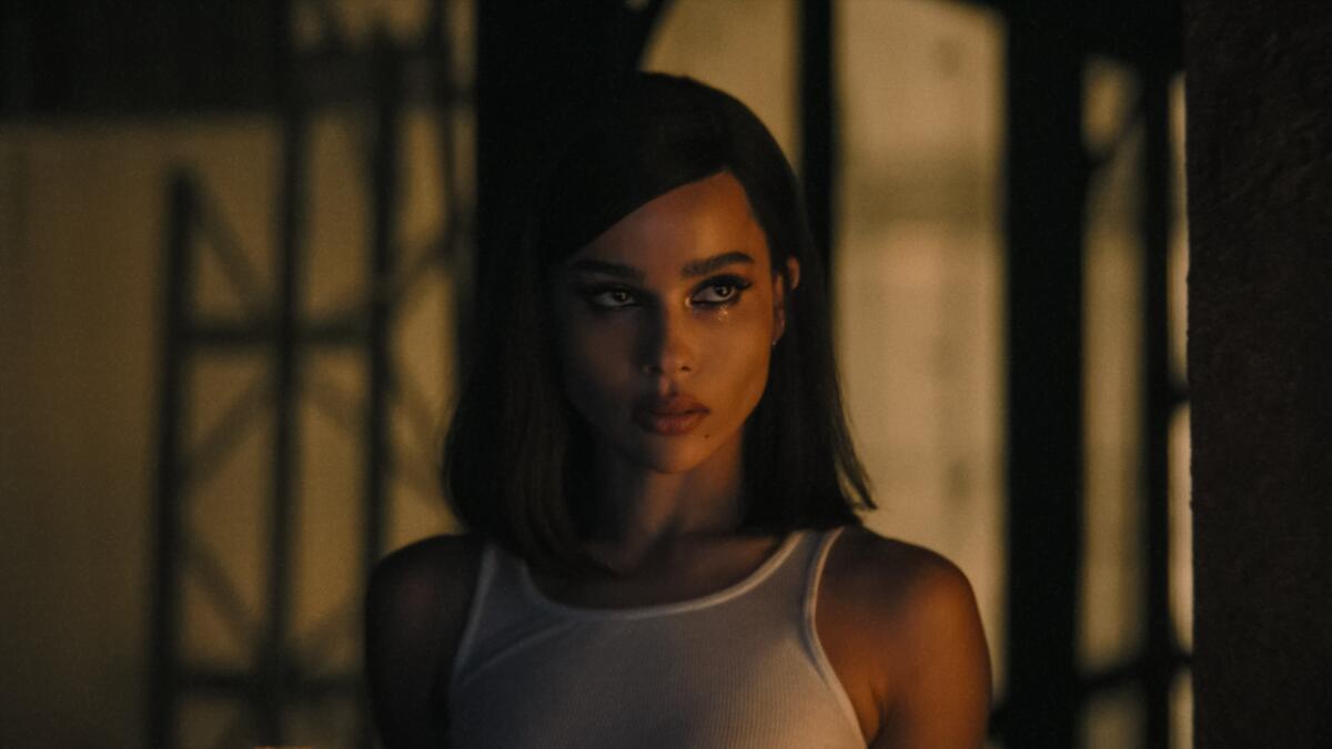 How Zoë Kravitz brings Catwoman's bisexuality to 'The Batman' - Los Angeles Times