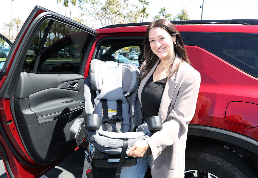 Mama Rabile O.C.'s 'Mobile Mama' offers car advice for families on the go - Los ...