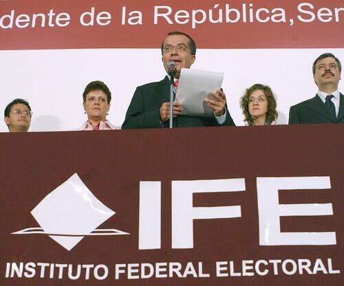 The president of the Mexican Electoral Institute, Luis Carlos Ugalde, addresses the media at the institute's press room July 4, 2006 in Mexico City. Ugalde explained the next steps of ballot counting after July 2's general elections.