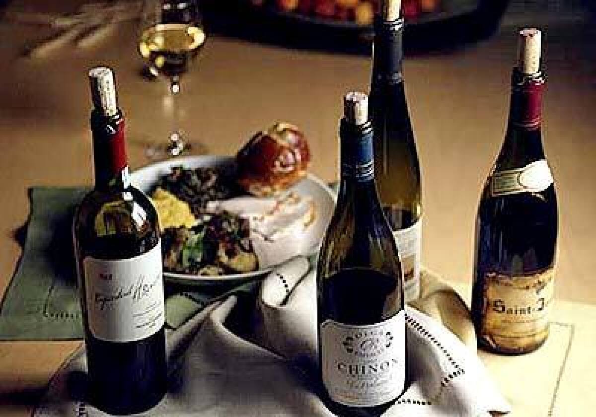 An unusual tasting challenged conventional wisdom about pairing wines with Thanksgiving foods.