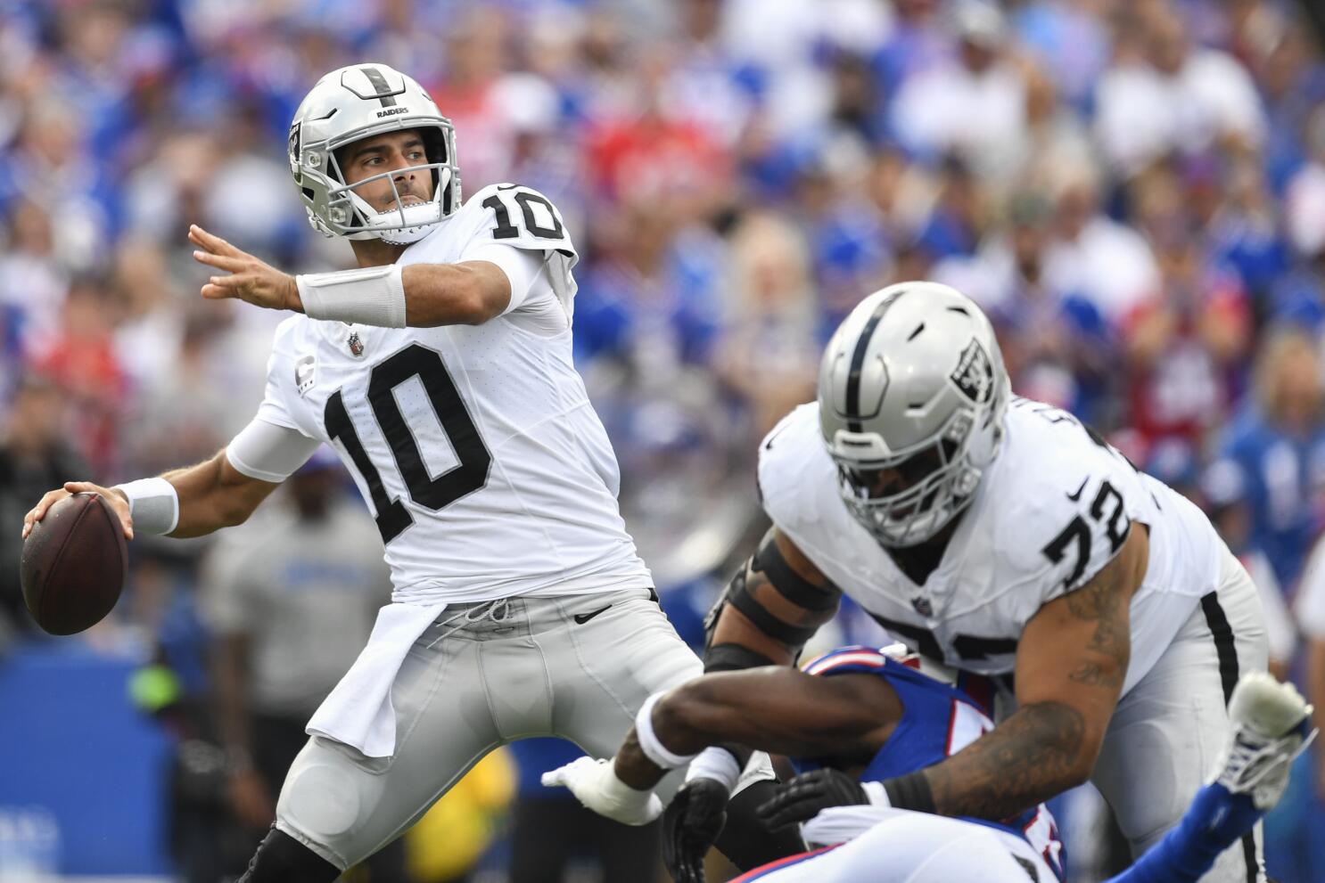 Raiders defensive end Maxx Crosby runs out of sack dances, Raiders News