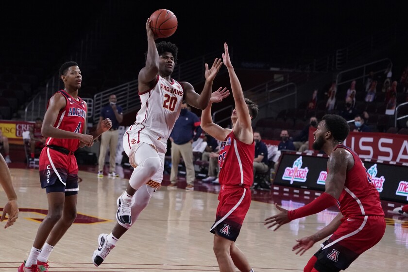 Southern California guard Ethan Anderson (20) shoots against Arizona during the second half.