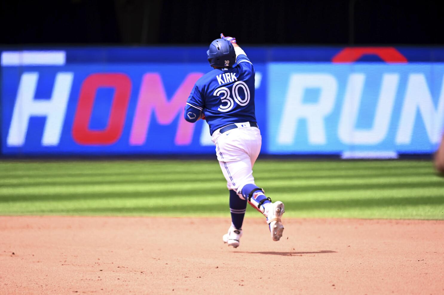 Kirk's 2-run homer in 8th lifts Jays to 4-2 win over Royals - The San Diego  Union-Tribune