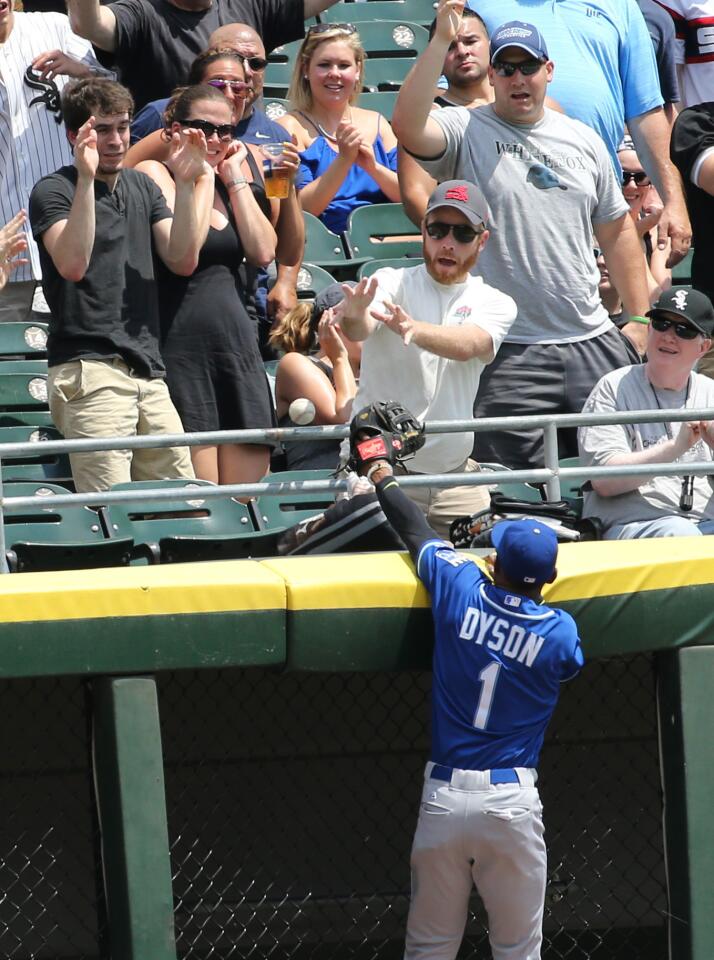 Game 1: Royals 4, White Sox 2