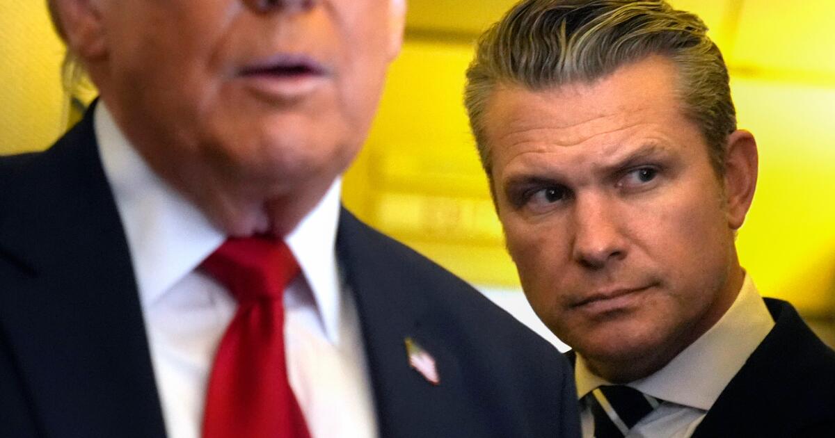 Colaborador: Hegseth não tem lugar como grito de guerra americano