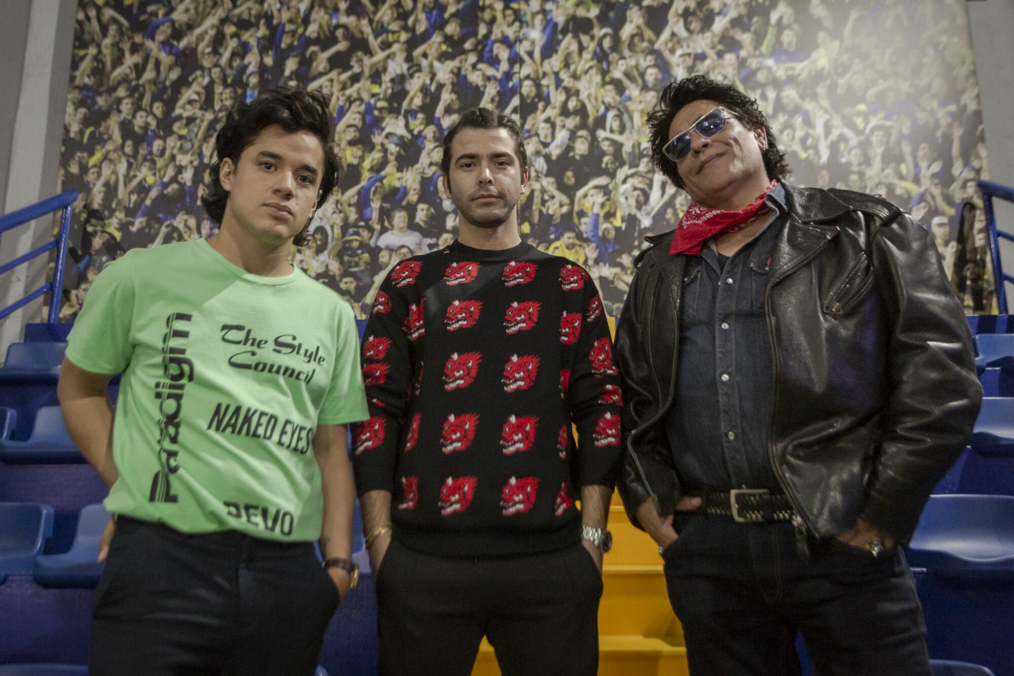 Los tres actores que interpretan a Maradona desde su adolescencia hasta su final.